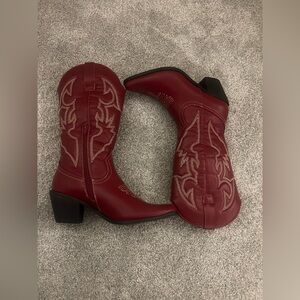 Princess Polly Burgundy Heeled Boots